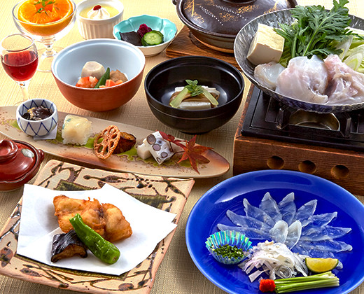 ふぐ会席 月波(げっぱ)